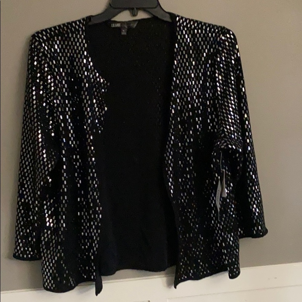 NWT LuLaRoe Black and a silver a Stella xl